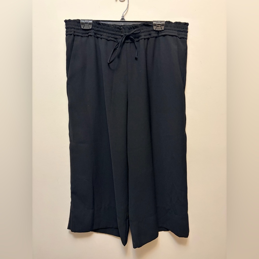 H&M Black WIDE Leg Pull On Pant